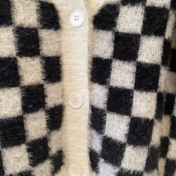 Industry Sweater/Cardigan - Picture 3 of 4